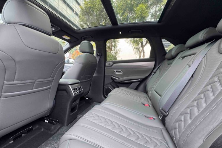 Used BYD Song L DM-i 2025 Intelligent Driving Version 160 km Excellence Edition