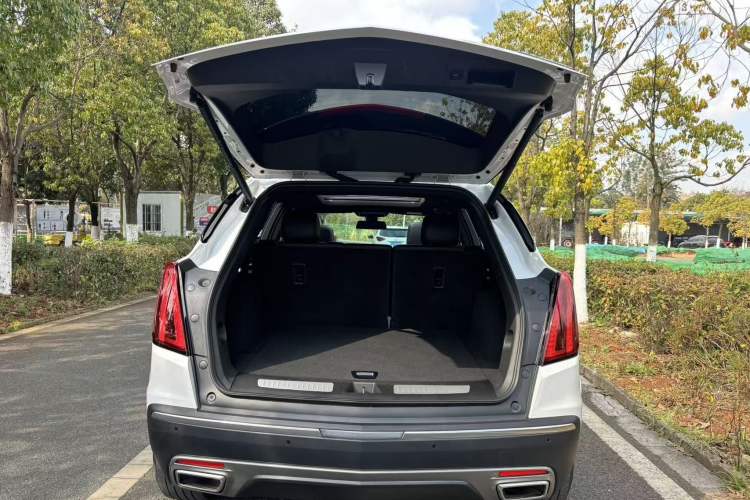 Used Cadillac XT5 2022 2.0T Two-Wheel Drive Luxury Version
