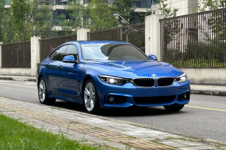 Used BMW 4 Series 2017 425i Gran Coupe Leading Model with M Sport Package