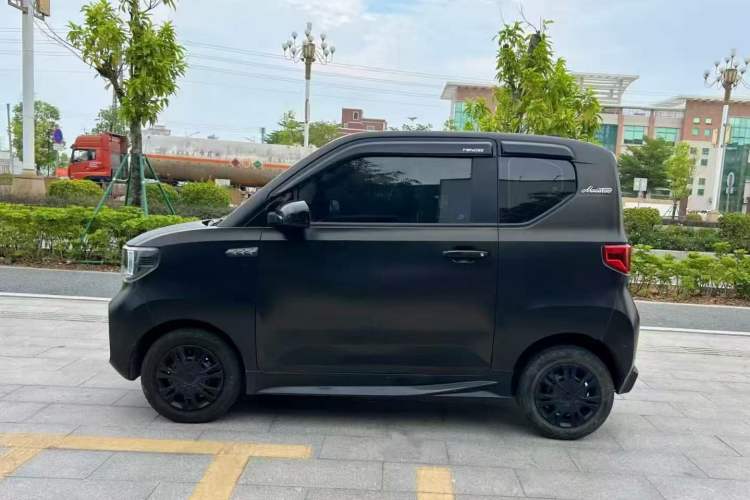 Used Wuling Hongguang MINIEV 2021 Macaron Premium Model – Lithium Iron Phosphate
