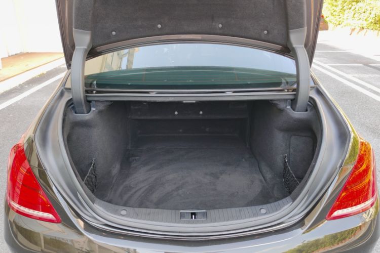 Used Mercedes-Benz S-Class 2014 S 320 L Business Model
