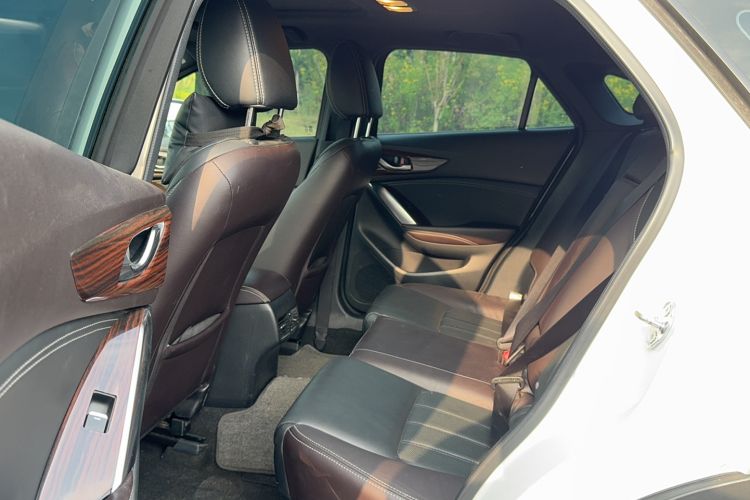 Used Mazda CX-4 2018 2.0L Automatic Two-Wheel Drive Blue Sky Premium Upgrade Version China VI Standard
