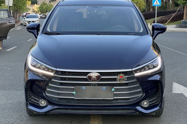 Used BYD Song MAX 2017 1.5T Automatic Smart Connect Prestige 7-Seater
