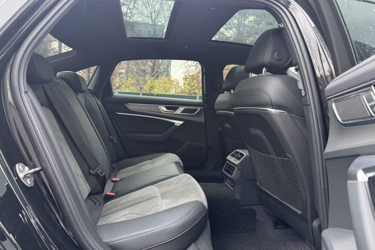 Used Audi A6L 2024 45 TFSI Prestige Dynamic Edition
