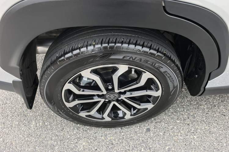 Used Toyota FRONTLANDER 2023 2.0L Smart Electric Hybrid Dual-Engine Luxury Edition
