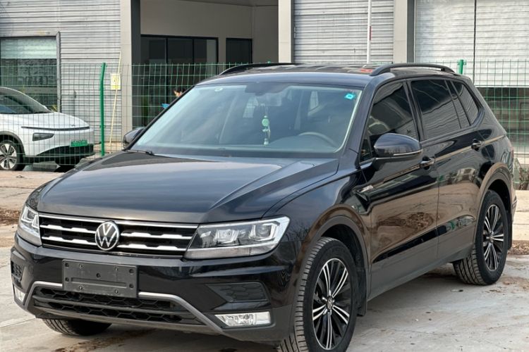 Used Volkswagen Tiguan L 2021 330TSI Automatic Two-Wheel Drive Comfort Edition