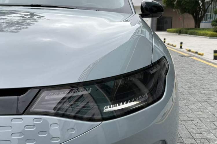 Used Leapmotor C01 2024 Range-Extended 316 Deluxe Edition
