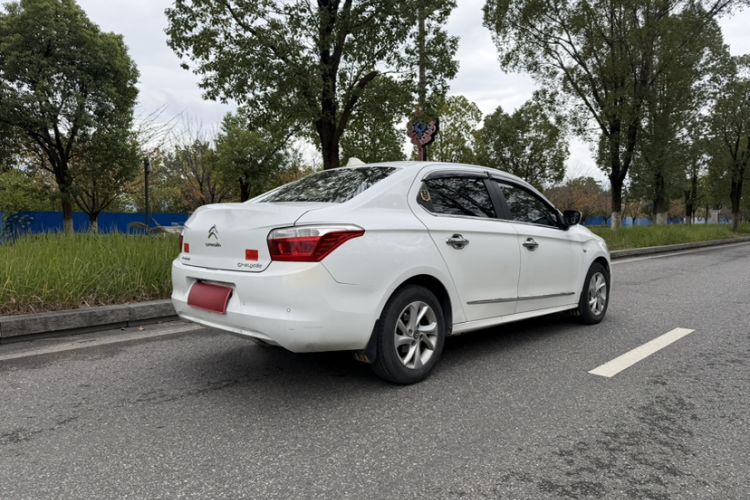 Used Citroen Elysee 2014 1.6L Manual Comfort Model
