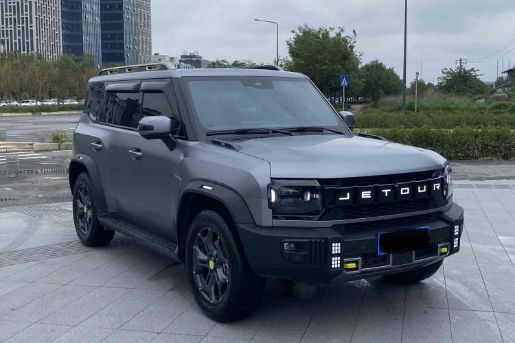 Used JETOUR Traveler 2023 2.0T All-Wheel Drive CrossPRO+
