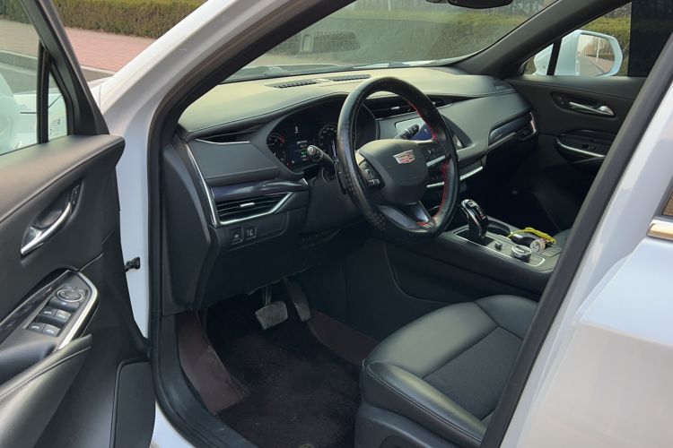 Used Cadillac XT4 2022 28T Two-Wheel Drive Fashion Edition