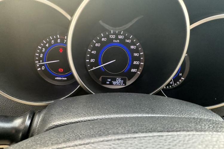 Used Changan Eado 2015 1.6L Manual Luxury Model China V Standard
