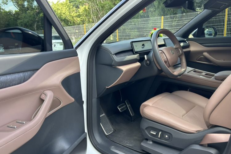 Used Nio ES8 2023 75 kWh
