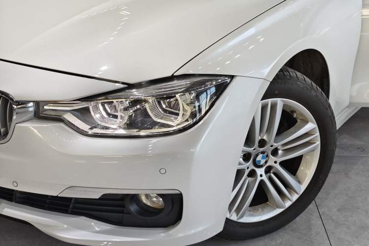 Used BMW 3 Series 2018 318Li
