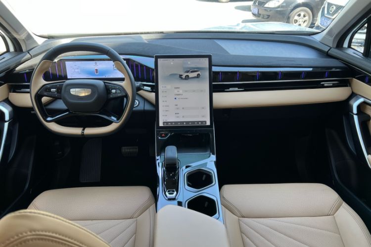 Used Geely Auto FX11 2023 1.5TD DCT Prestige Edition
