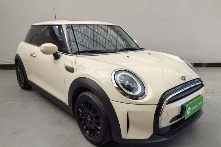 Used  MINI 2023 1.5T ONE