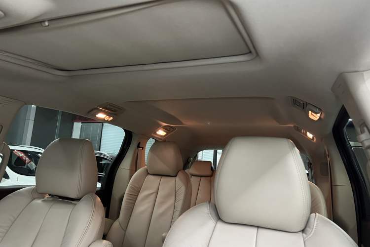 Used Buick GL8 2017 25S Prestige Version China V Standard
