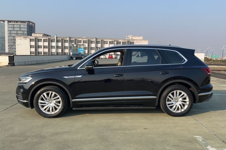 Used Volkswagen Touareg 2019 2.0TSI Ruiyi Edition China VI Standard
