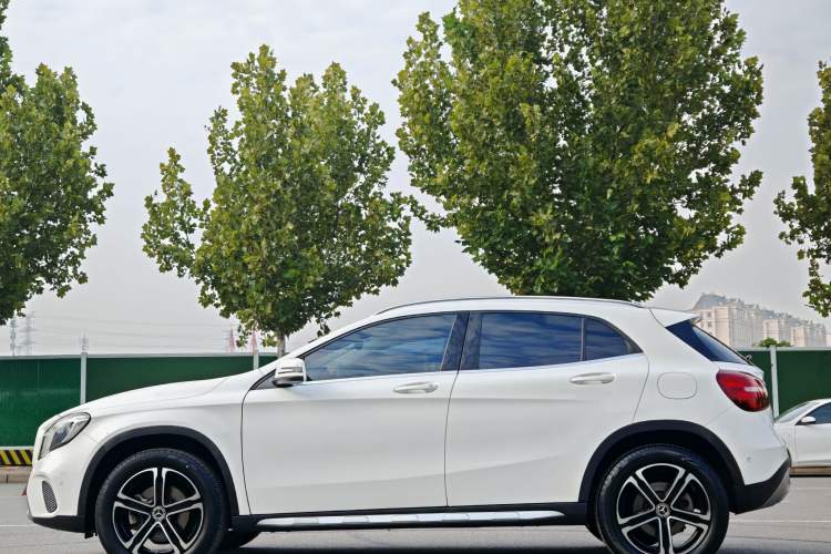 Used Mercedes-Benz GLA 2018 GLA 200 Fashion Model