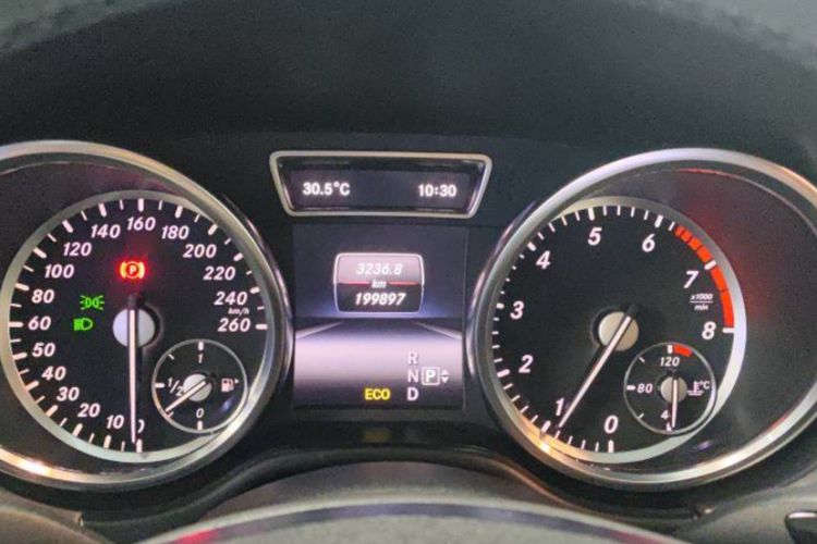 Used Mercedes-Benz M-Class 2014 ML 320 4MATIC