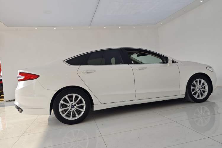 Used Ford Mondeo 2017 EcoBoost 180 Stylish Model
