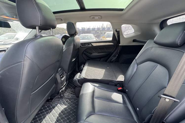 Used Roewe RX5 2019 20T Two-Wheel Drive Automatic Ali Smart Connectivity Platinum Edition