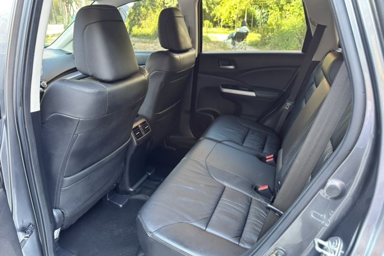 Used Honda CR-V 2012 2.4L four-wheel drive luxury version
