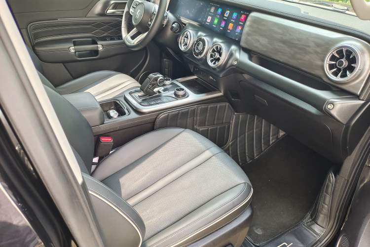 Used Tank 300 2021 City Edition 2.0T—Truly Stylish
