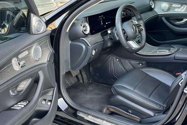 Used Mercedes-Benz E-Class New Energy 2021 E 350 e L Plug-in Hybrid Sports Sedan