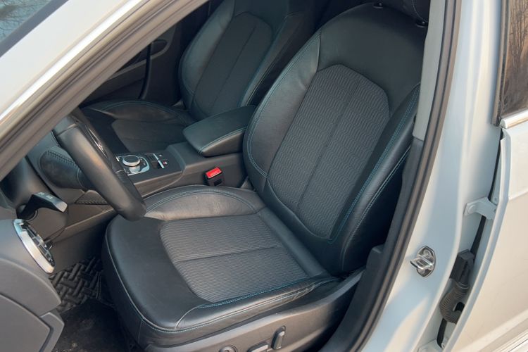 Used Audi A3 2019 Sportback 35 TFSI Fashion Edition China VI Emission Standard