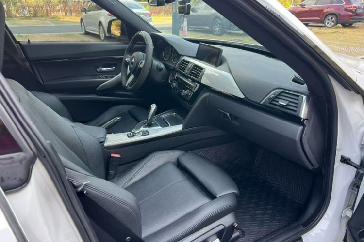 Used BMW 3 Series GT 2017 320i M Sport
