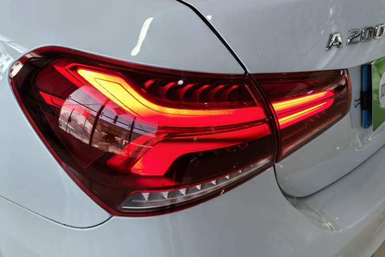 Used Mercedes-Benz A-Class 2020 Restyled A 200 L Sport Sedan Fashion Version
