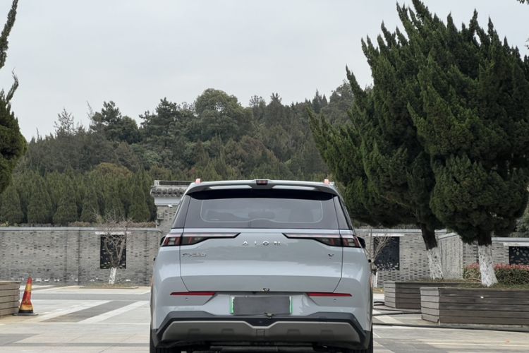 Used AION Y 2022 70 Intelligent Edition Lithium Iron Phosphate