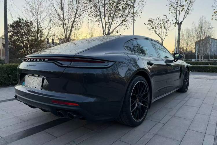 Used Porsche Panamera 2023 Panamera 2.9T
