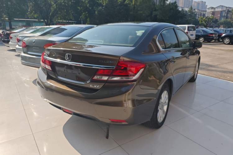 Used Honda Civic 2014 1.8L automatic comfort version
