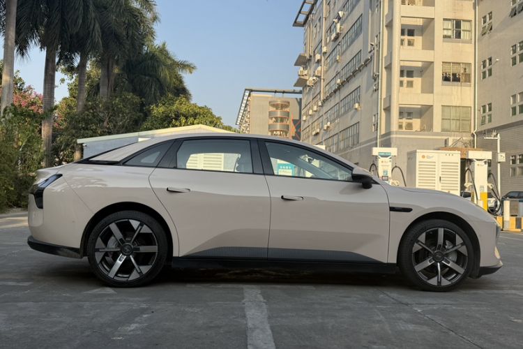 Used XPeng MONA M03 2024 620 with Ultra-Long Range