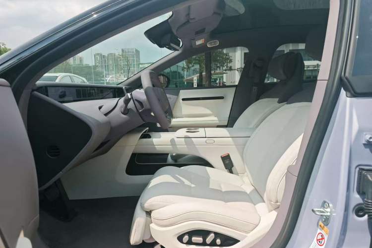 Used  06 2025 Pro Range-Extended Edition
