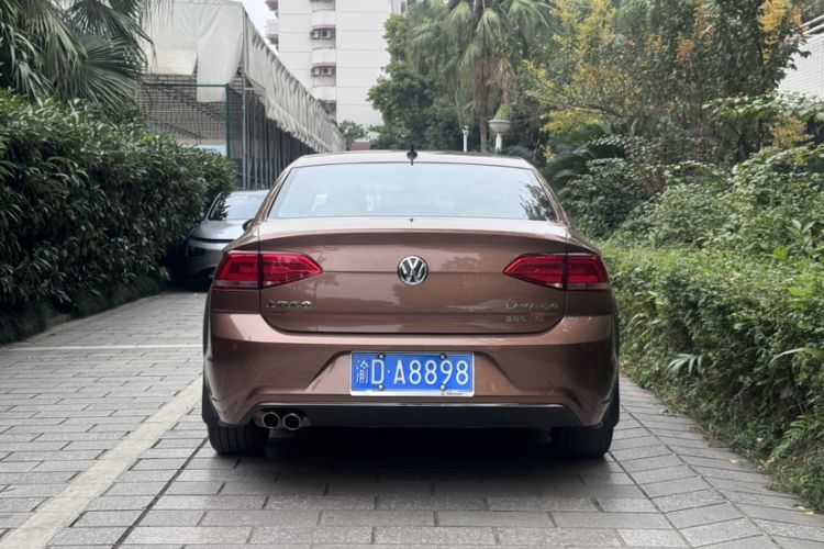 Used Volkswagen Lamando 2015 330TSI DSG Luxury Edition
