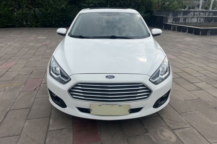 Used Ford Escort 2017 Happiness Edition 1.5L Automatic Fashion Version
