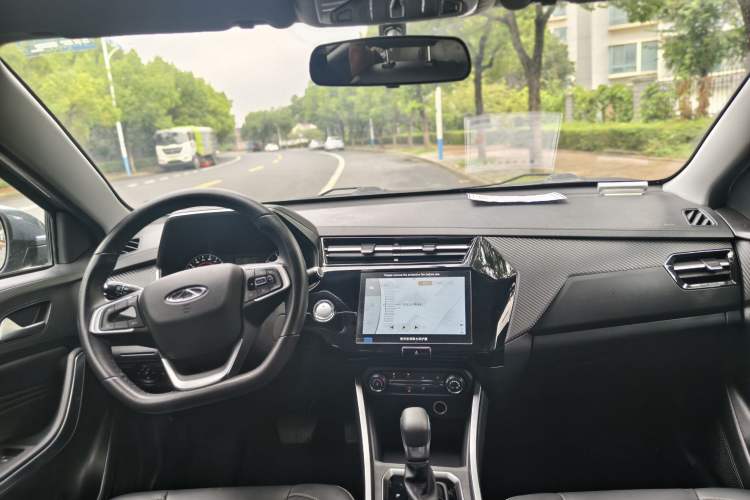 Used Chery Tiggo 3X 2021 PLUS 1.5L CVT Thrilling Red Date Edition
