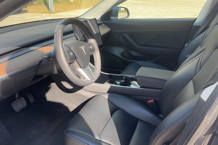 Used Tesla Model 3 2019 Standard Range Rear-Drive Upgraded Version