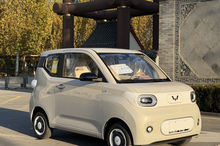 Used Wuling Hongguang MINIEV 2024 3rd Generation 215km Youth Edition