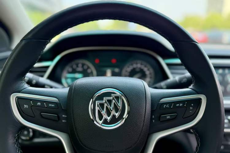 Used Buick GT 2019 18T Automatic Connected Elite Model China VI Standard
