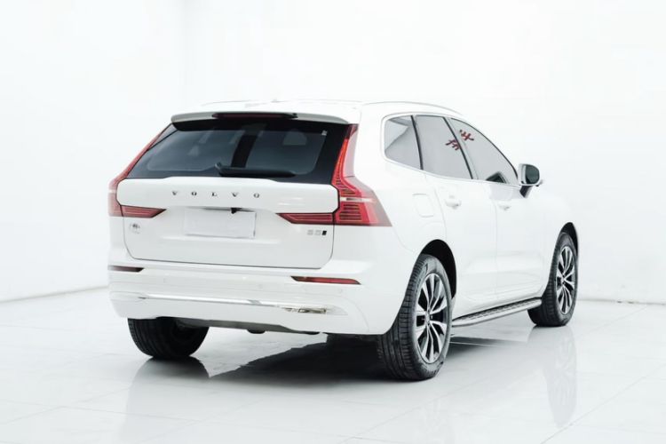 Used Volvo XC60 2024 B5 4x4 Smart Luxury Edition