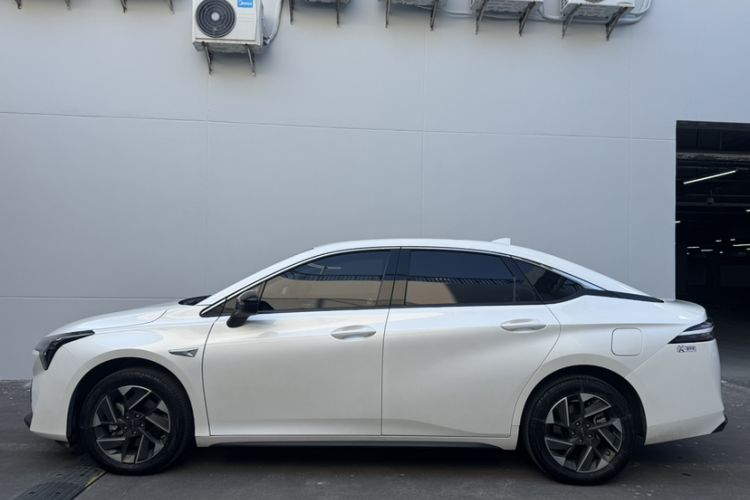 Used AION S Plus 2025 Comfort Version 53.241 kWh
