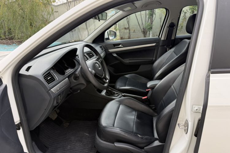 Used Volkswagen Lavida 2017 1.6L Automatic Fashion Edition
