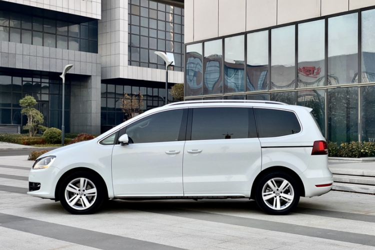 Used Volkswagen Sharan 2018 Revised Version 380TSI Comfort Edition 7-Seater
