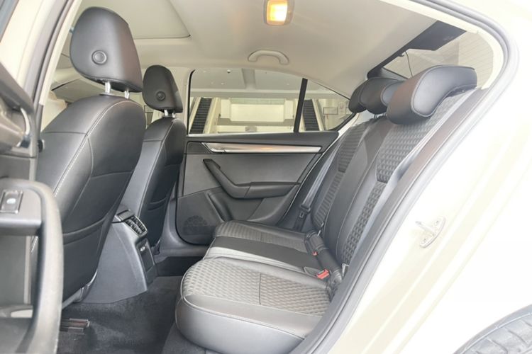 Used Skoda Octavia 2018 TSI280 DSG Luxury Edition
