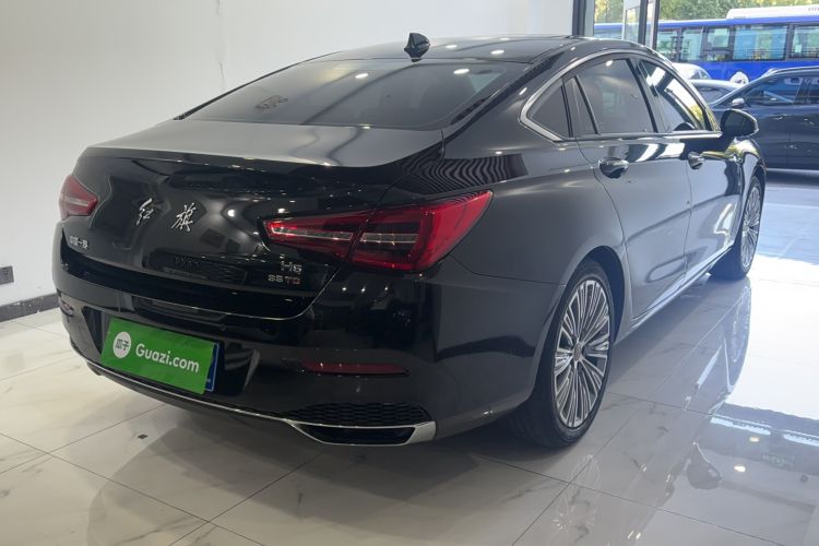 Used Hongqi H5 2022 Classic Model Facelift 1.8T Automatic Smart Connect Flagship Edition
