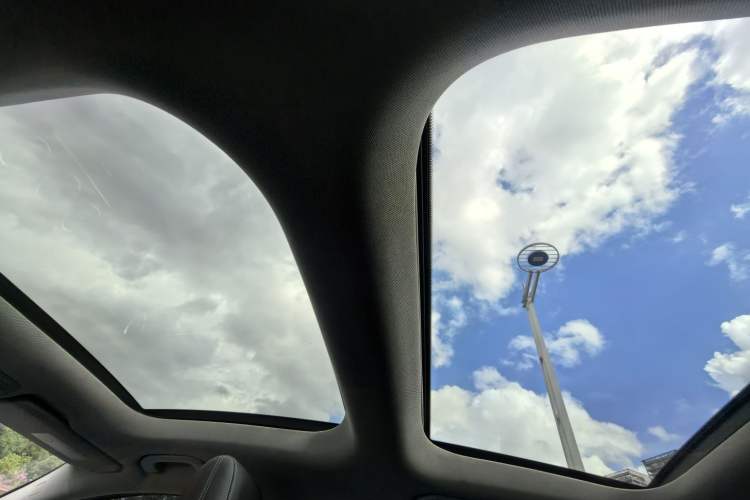 Used Mercedes-Benz GLA 2015 GLA 220 4MATIC Fashion Model