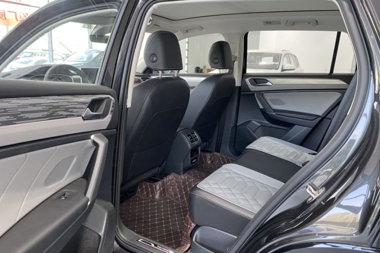 Used Volkswagen Tayron 2023 Revised Version 380TSI All-Wheel Drive R-Line High-Energy Edition
